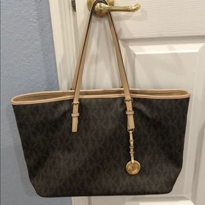 Michael kors tote bag